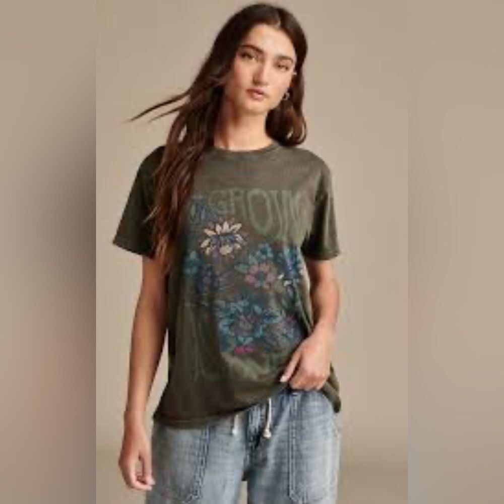 Lucky Brand logo boyfriend graphic size XS